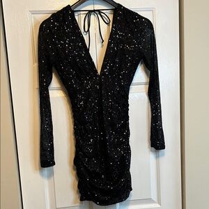 Elegant Black Sequin Dress with Long Sleeves